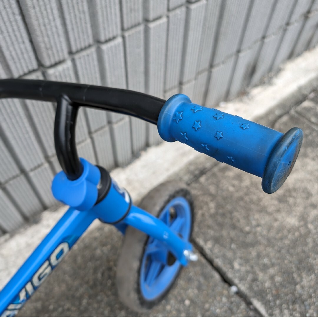 トイザらス - ストライダー 青の通販 by もも0507's shop｜トイザラス