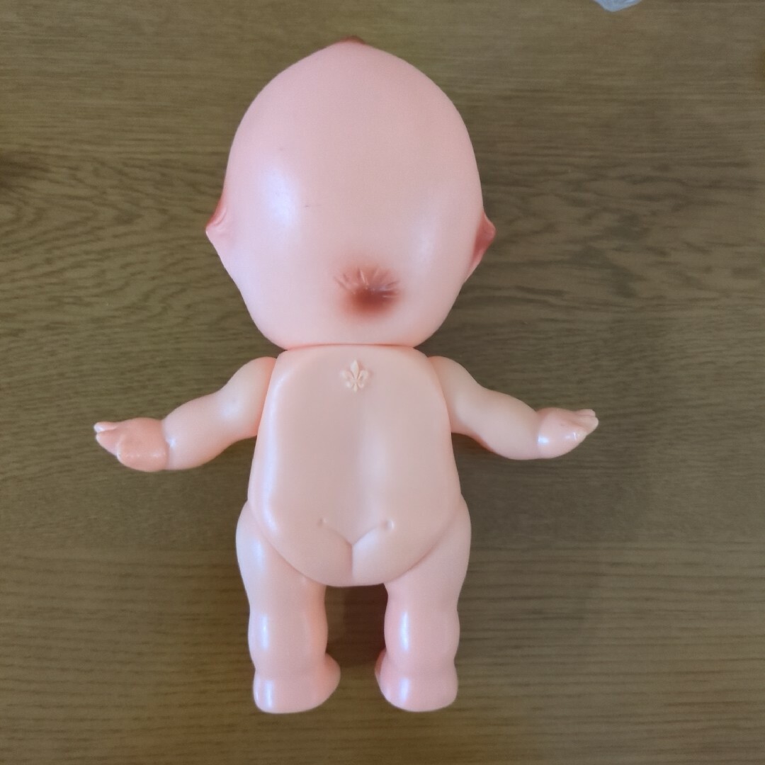 キューピー人形 昭和レトロ ヴィンテージ 羽無し百合マークの通販 by