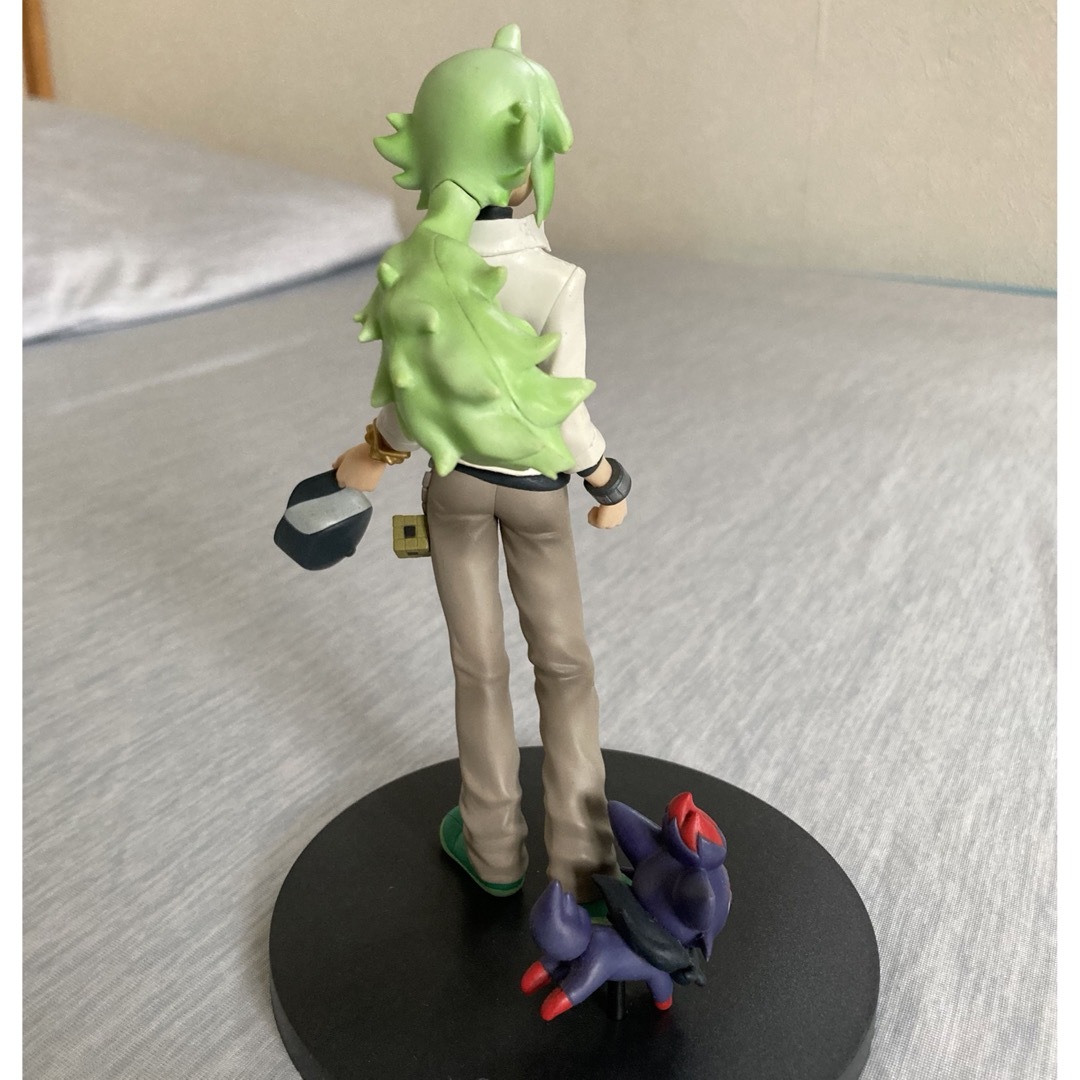 ポケモン - ポケモン N ゾロア フィギュアの通販 by ろくすけ's shop