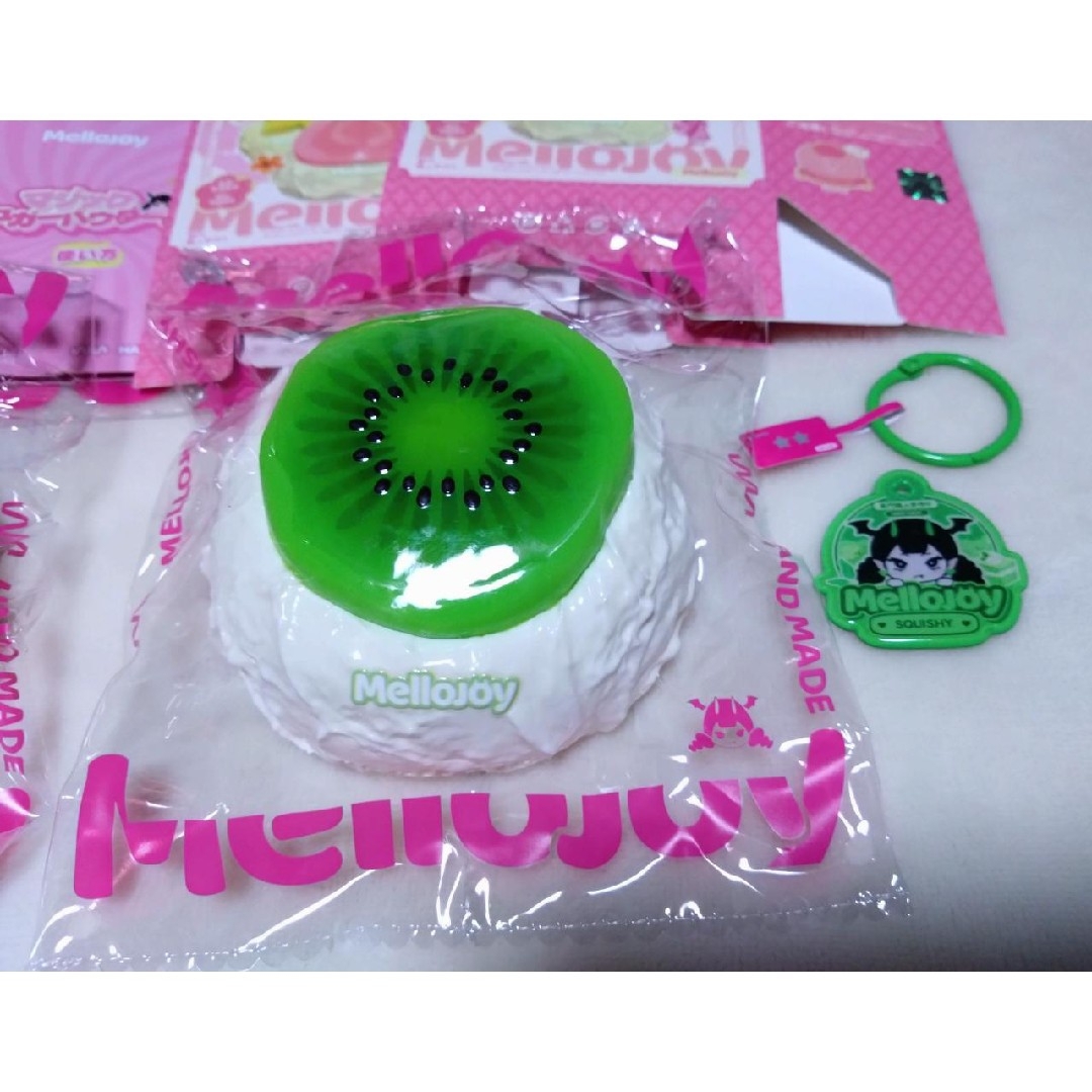 mellojoy メロジョイ 大福 スクイーズ いちご キウイの通販 by Aya's