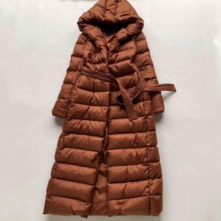 TATRAS（ダウンコート ・ ブラウン/茶色系）のフリマアイテム一覧