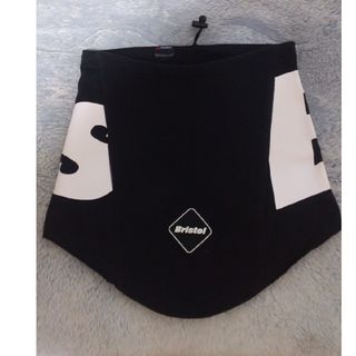 F.C.R.B.（ネックウォーマー）のフリマアイテム一覧