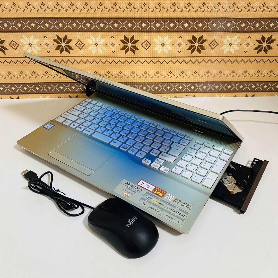 Y962 FujitsuノートパソコンSSD第7世代Windows11オフィス付