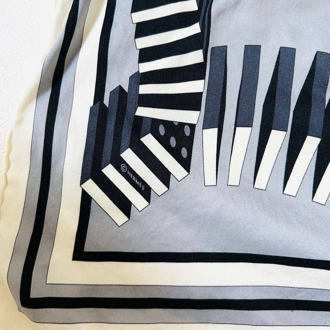 エルメス カレ70 ドミノ倒し L'EFFET DOMINO ドミノ 黒