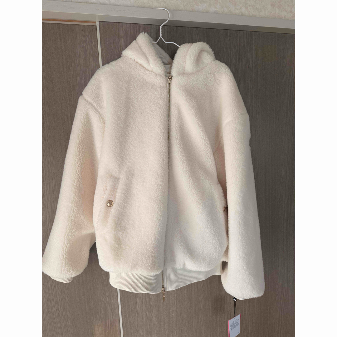 Rady - Rady レディ定価16000円オーバーフーディアウター白 12時間以内