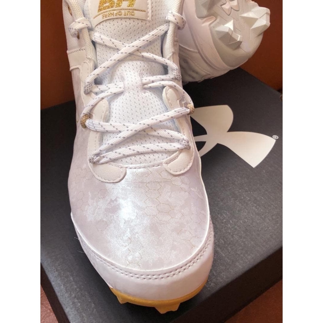 UNDER ARMOUR - 新品2026年USA国内限定アンダーアーマー野球ハーパー