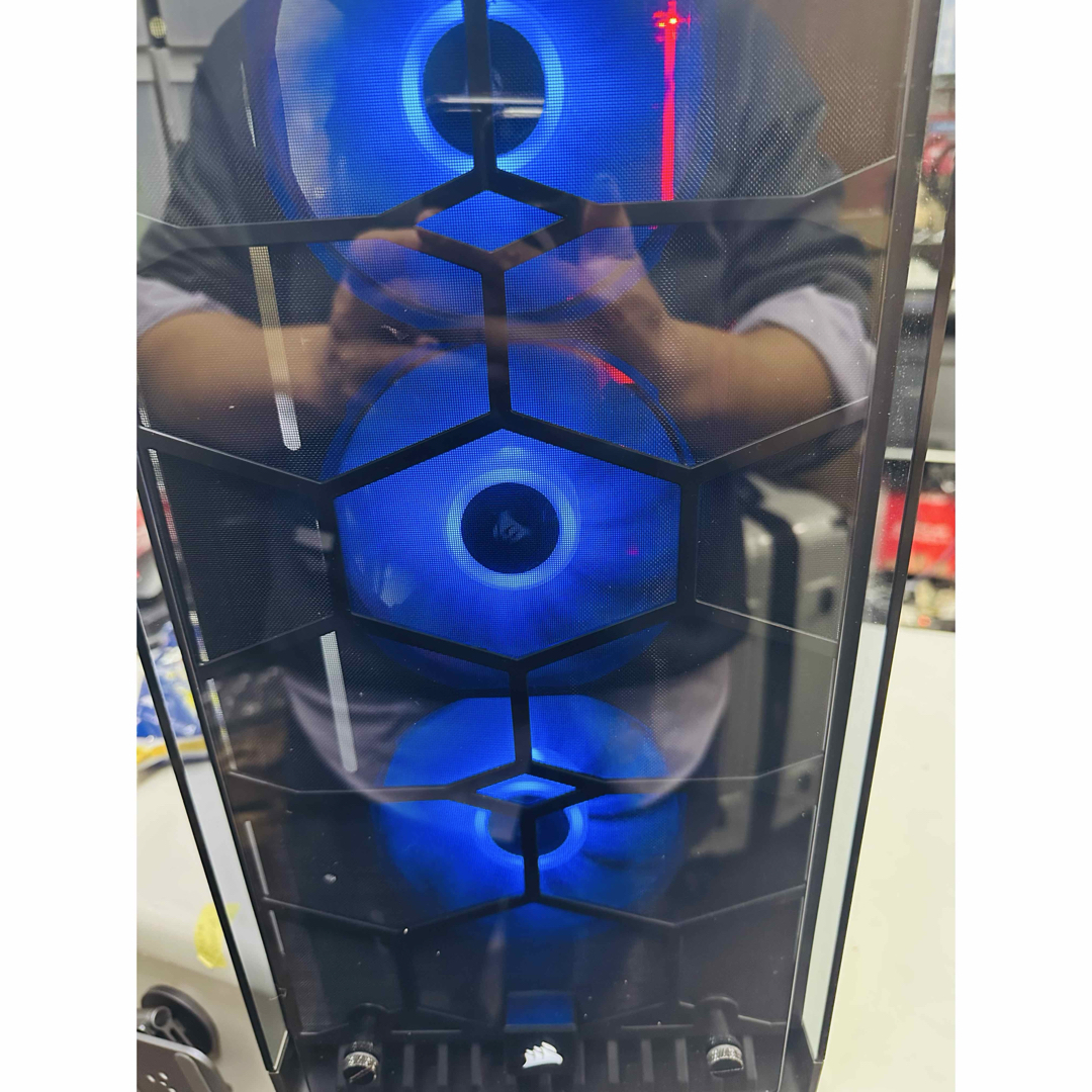 CORSAIR - Corsair RGBファン付きフルタワー型全透明PCケース570X RGB