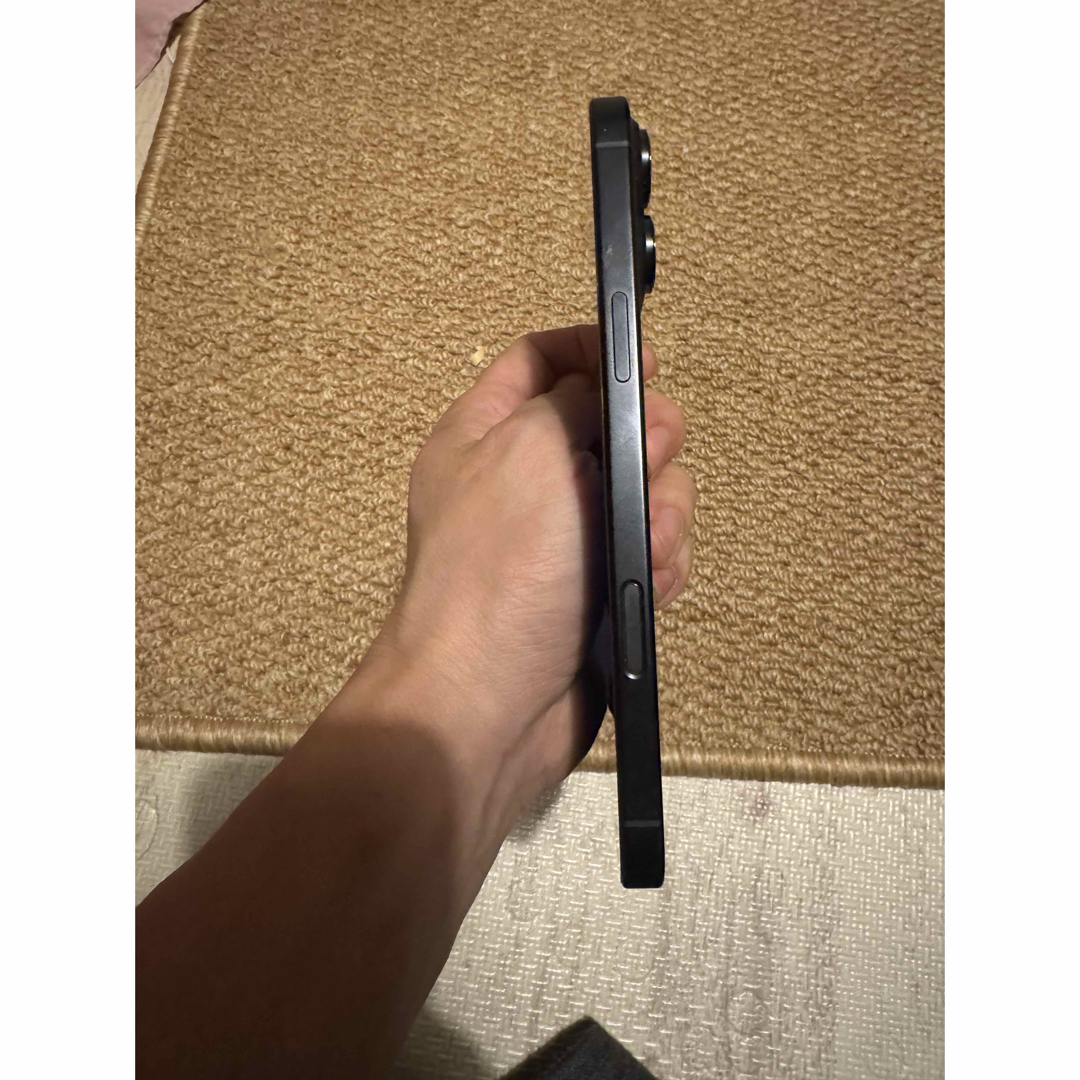 iPhone - iPhone 16 pro max,11月17日純正画面交換し、バッテリー100の