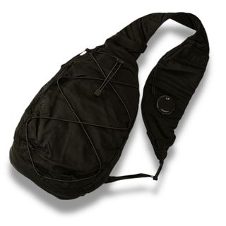 C.P. Company（ショルダーバッグ）のフリマアイテム一覧