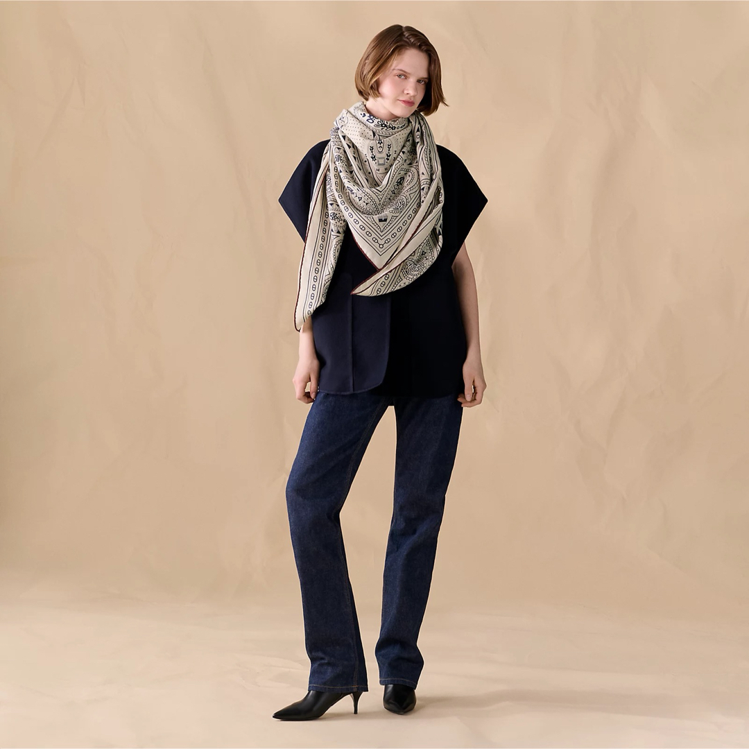 HERMES - 新品 エルメス カシシル140 シュヴァルドゥクールバンダナ