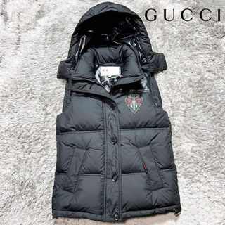 GUCCI - 【美品】GUCCI GGスプリーム ダウンベスト 40サイズ