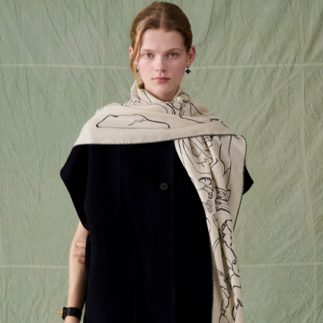 HERMES - エルメス トライアングル ジェアン《千と一のウサギ》 新品の