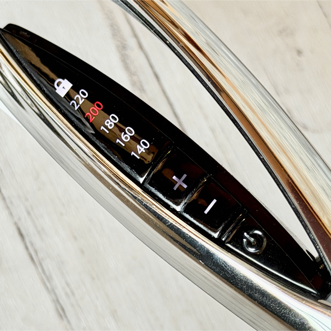 ReFa - ジャンク品 リファ・LebeL PLIA ストレートヘアアイロン2台の