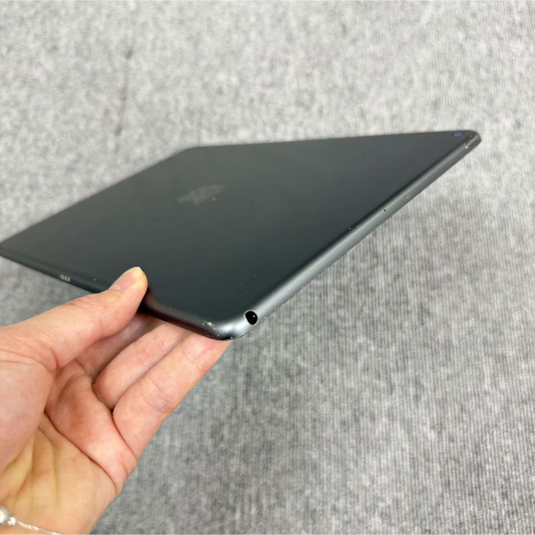 iPad - 「ジャンク」iPad Air 第3世代 256GB Wi-Fiモデル グレーの通販
