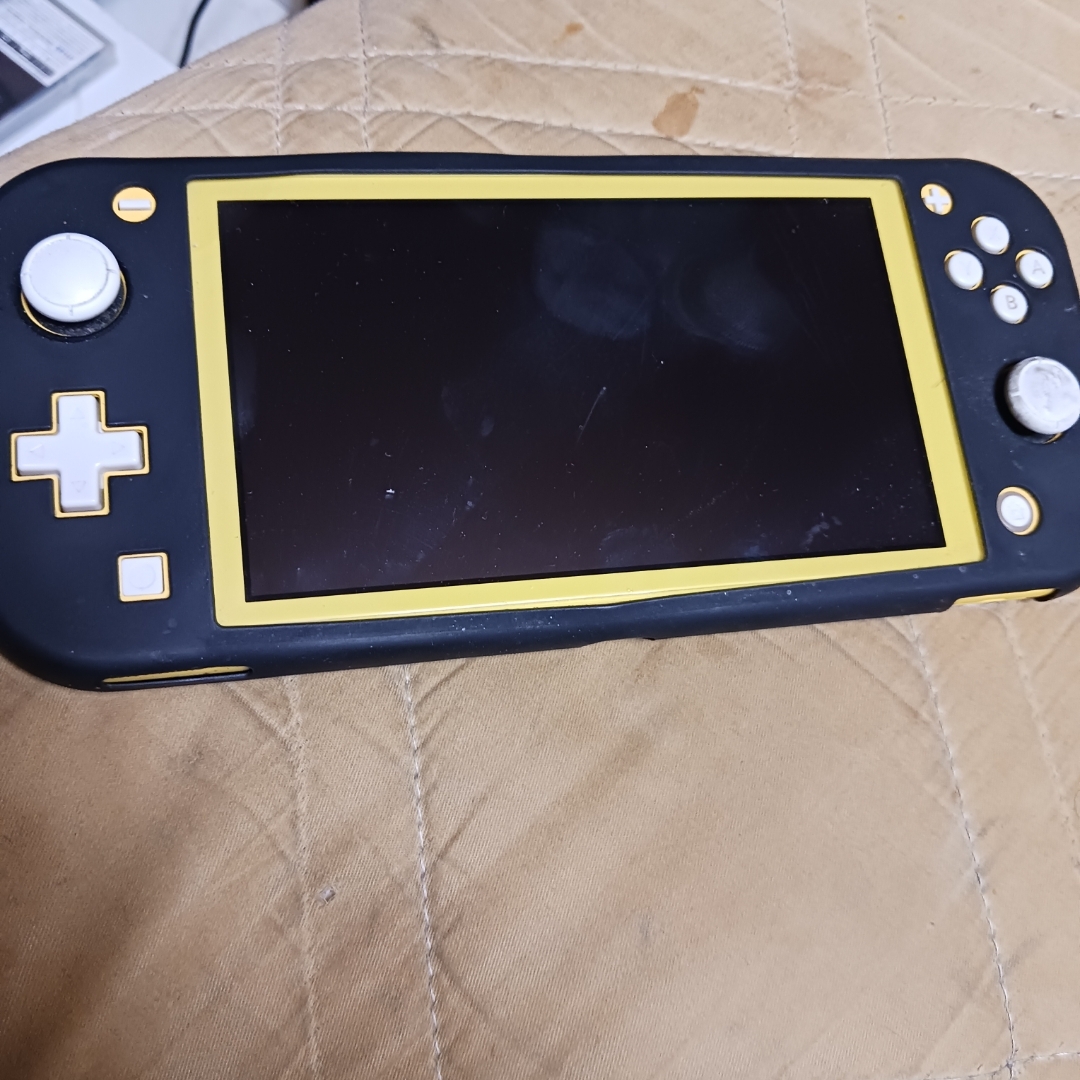 Nintendo Switch - Nintendo Switch Lite イエローの通販 by 武原茂文
