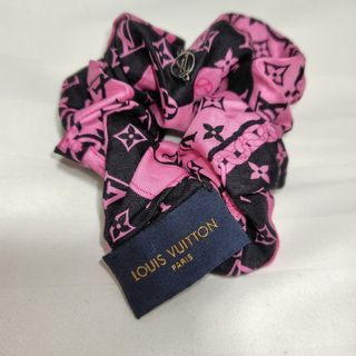 LOUIS VUITTON - LV さくらんぼ デニムカラー シュシュ ヘアゴム ヘア