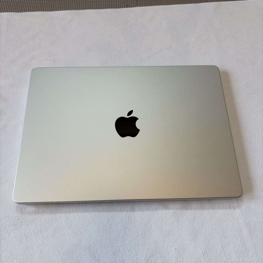 Mac (Apple) - MacBook Pro 14インチ M3 Pro/11コア/36GB/512GBの通販