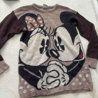 Disney（Vネック ・ ニット/セーター）のフリマアイテム一覧