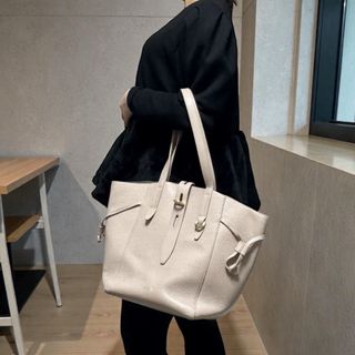 FURLA - 極美品 FURLA フルラ ジョーヴェ トートバッグ ウール レザー