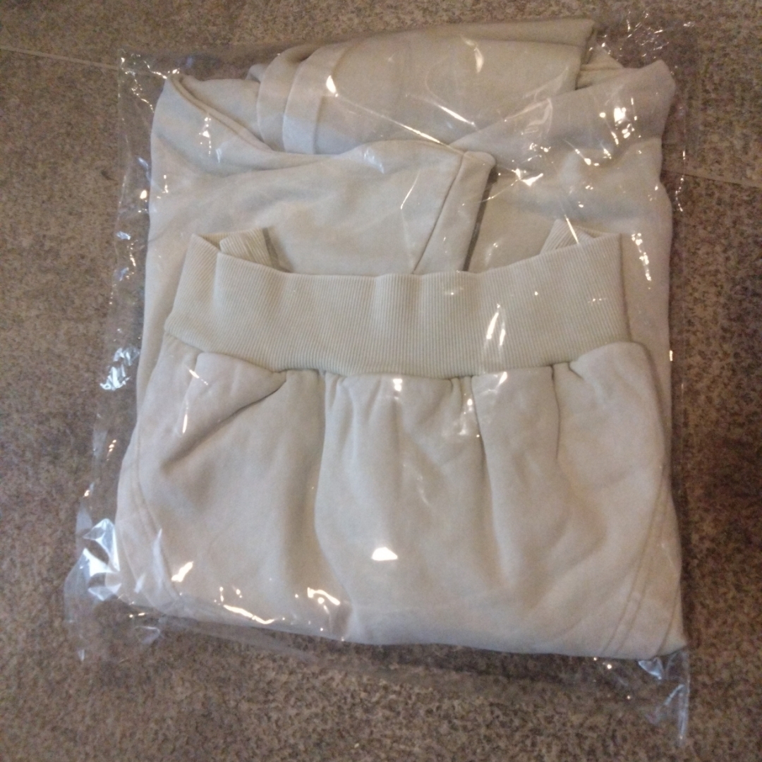 GOLD'S GYM - 新品♥LÝFT × GOLD'S Gym Vintage Logo Hoodieの通販 by