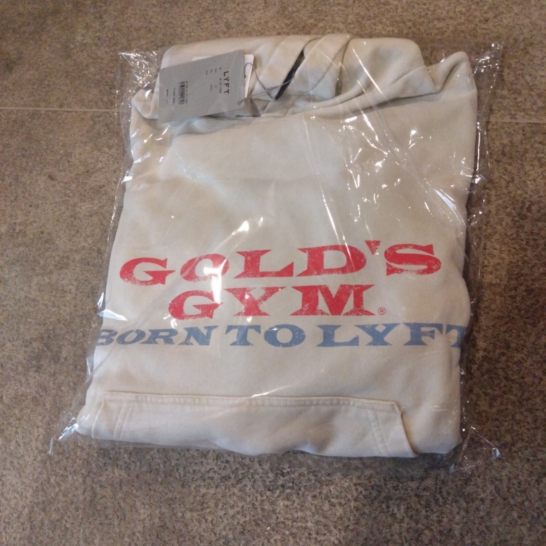 GOLD'S GYM - 新品♥LÝFT × GOLD'S Gym Vintage Logo Hoodieの通販 by