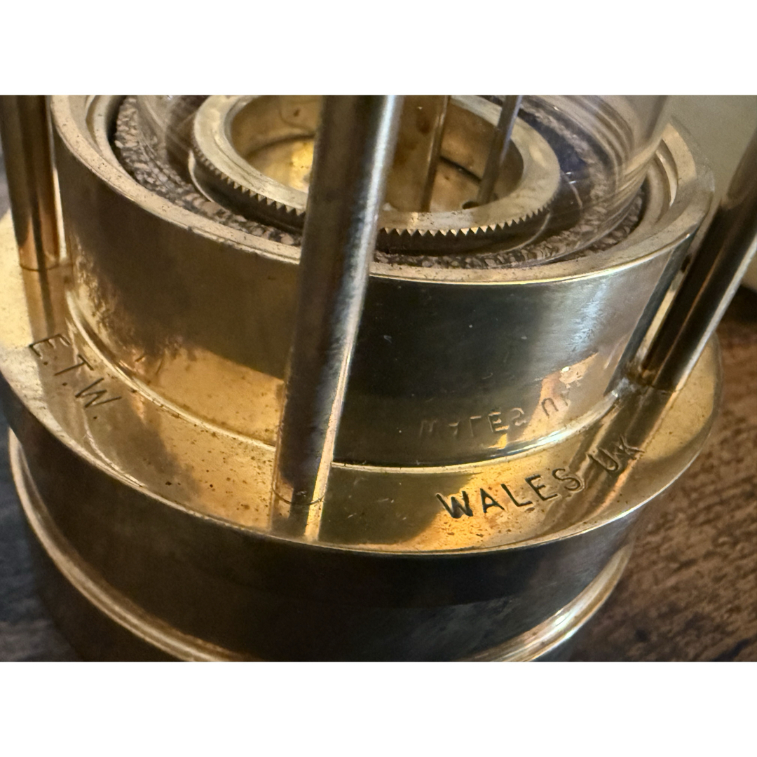 E.Thomas & Williams カンブリアランタン 箱付き説明書付きの通販 by