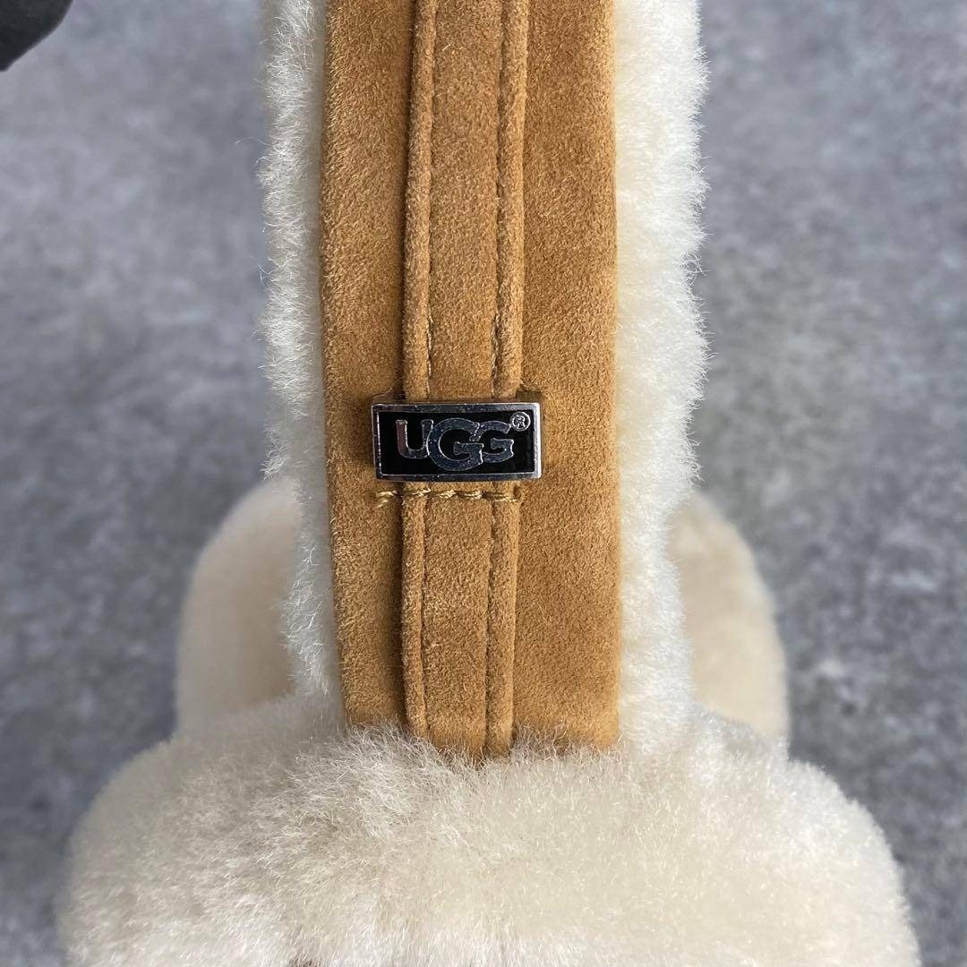 UGG - 新品 UGG アグ シープスキン イヤーマフ ヘッドフォン イヤホン