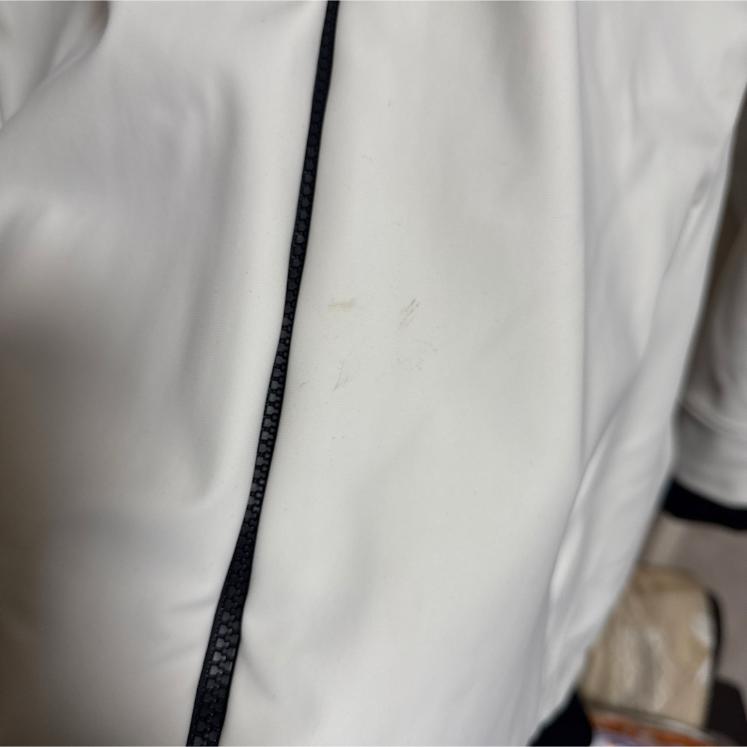 防寒対策に！OAKLEY フード付き裏地ベロア上下 ホワイト Oakley - 防寒