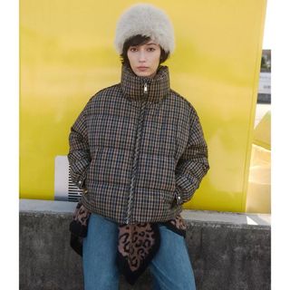 ZARA - ZARA オリーブグリーン フード付きダウンジャケットの通販 by