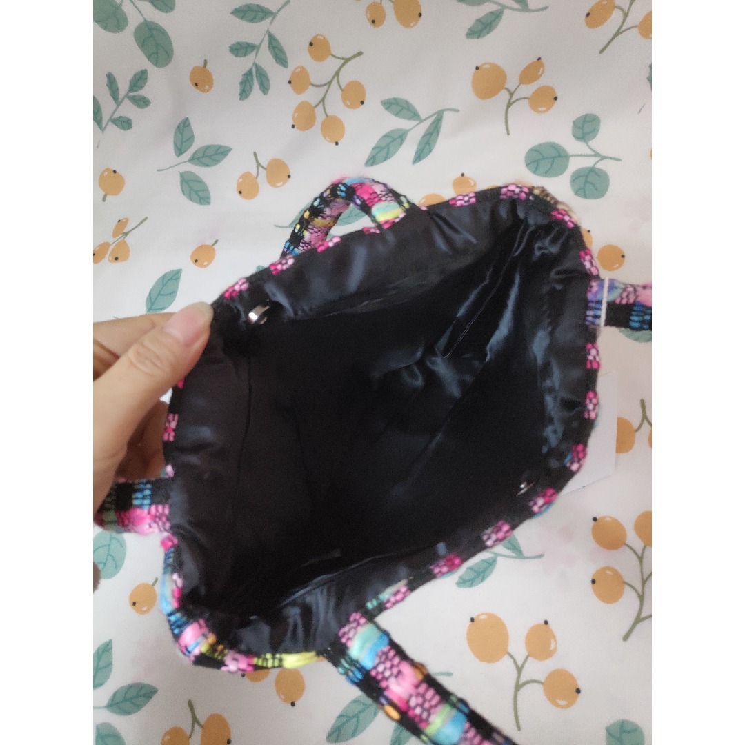 CHANEL 多色ツイードバッグ ビジュー シャネルノベルティ トートバッグ