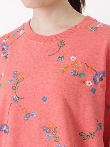タイニーフラワーワルツ刺繍裏毛プルオーバー（スウェット・トレーナー