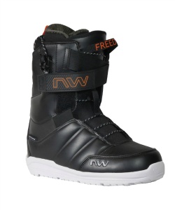 ノースウェーブ(NORTH WAVE) スノーボードブーツ ひもタイプ