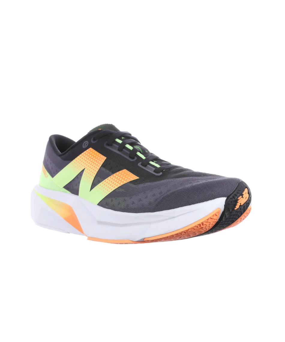 ニューバランス(new balance) ランニングシューズ FuelCell Rebel v4
