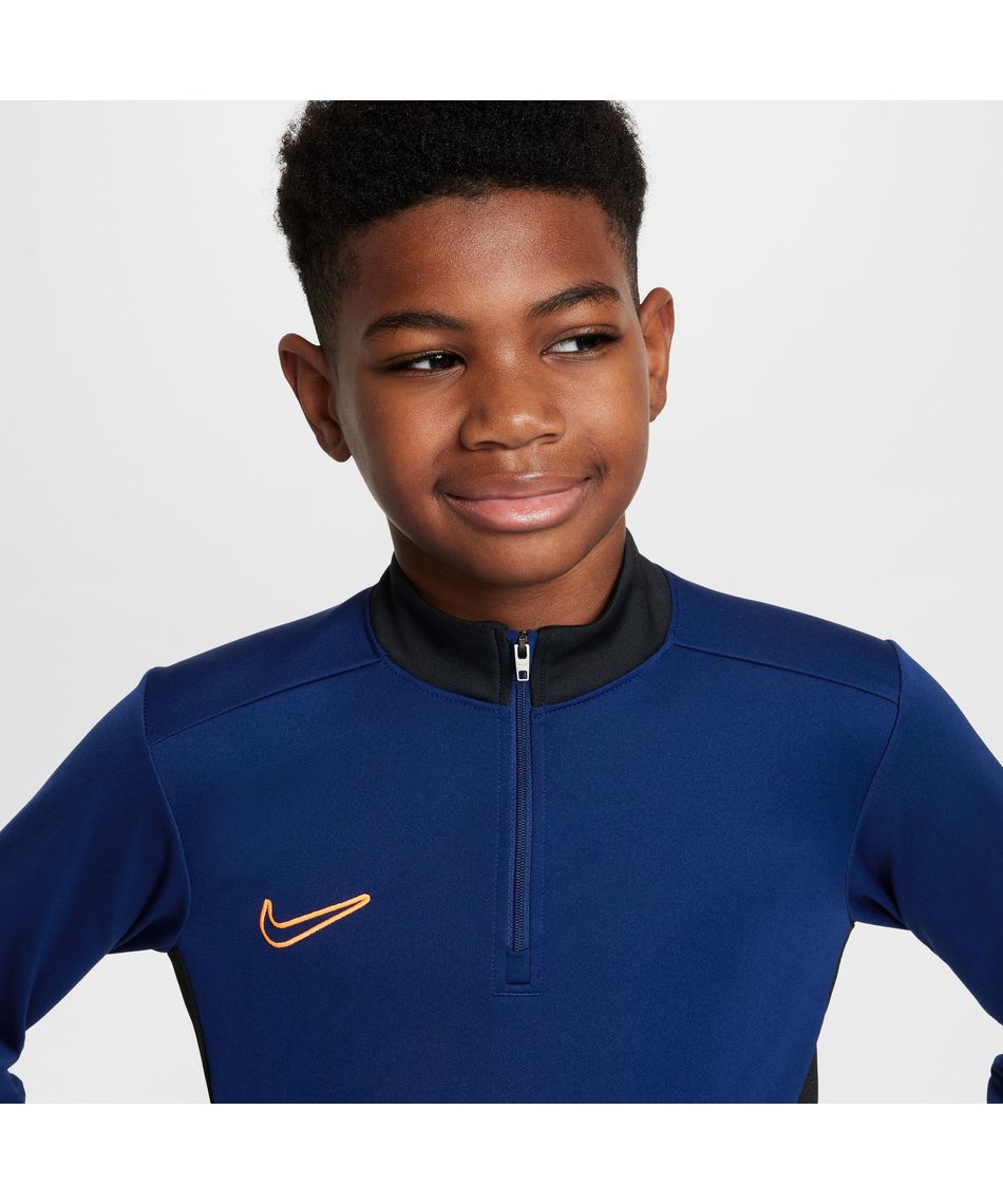 ナイキ(NIKE) 中綿ジャケット Dri-FIT ロングスリーブ アカデミー