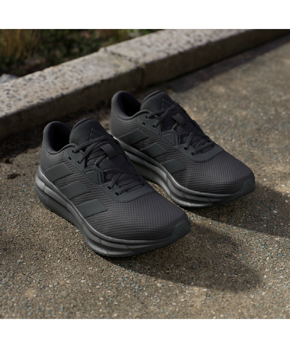 2月28日まで30％OFFクーポン配布中】ランニングシューズ GLX 7