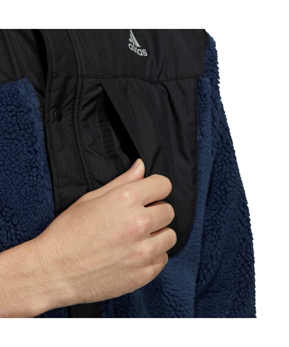 アディダス(adidas) フリースジャケット PRSVE ボアジャケット H40902