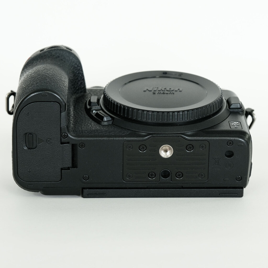 Nikon Z5の出品 | ONE SCENE（ワンシーン）