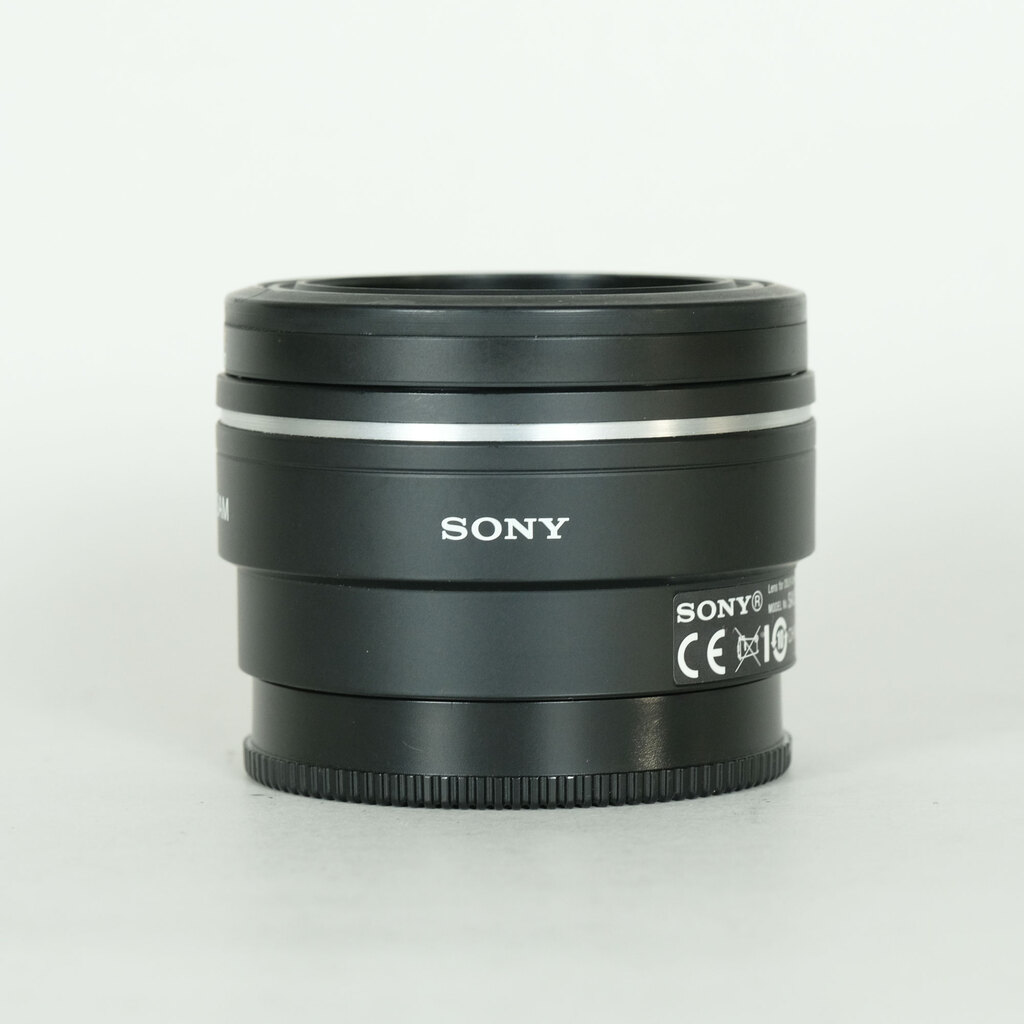 SONY DT 50mm F1.8 SAM SAL50F18の出品 | ONE SCENE（ワンシーン）