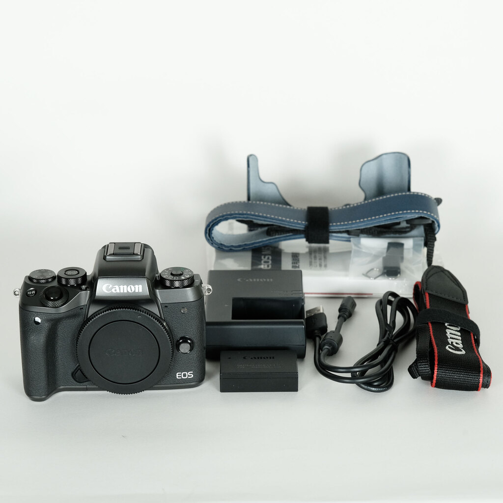 Canon EOS M5の出品 | ONE SCENE（ワンシーン）