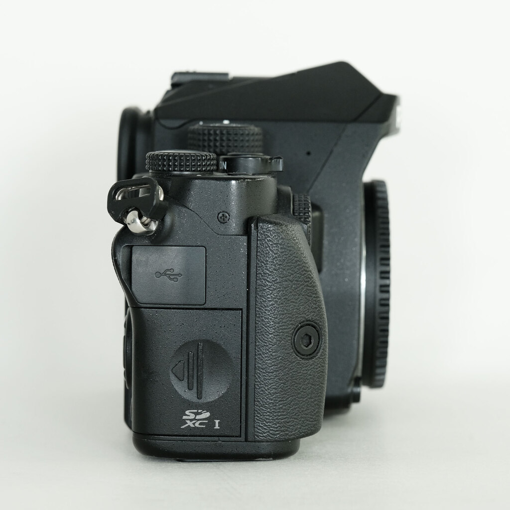 PENTAX KPの出品 | ONE SCENE（ワンシーン）