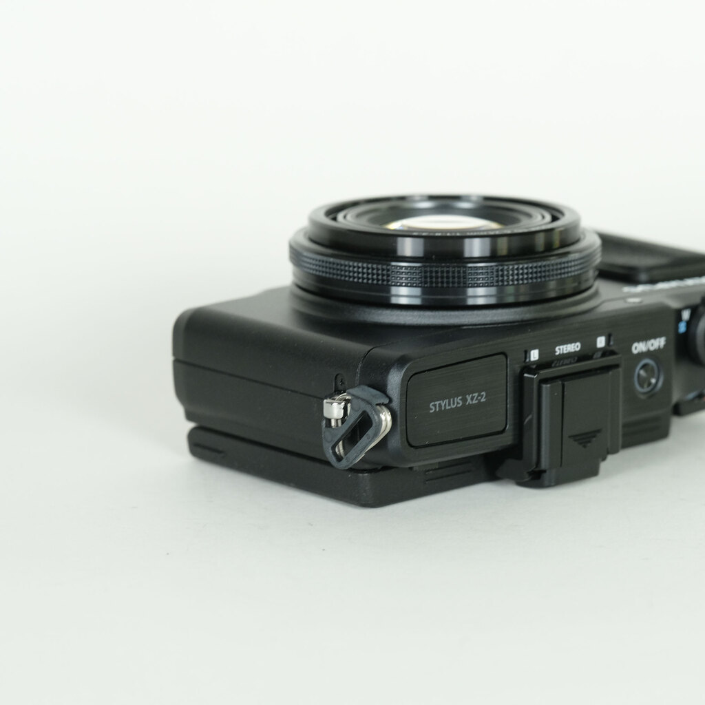 OLYMPUS STYLUS XZ-2 ブラックの出品 | ONE SCENE（ワンシーン）