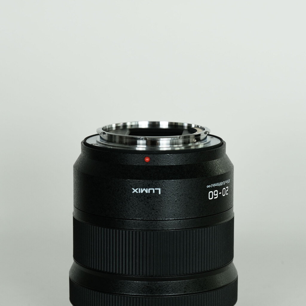 Panasonic LUMIX S 20-60mm F3.5-5.6の出品 | ONE SCENE（ワンシーン）