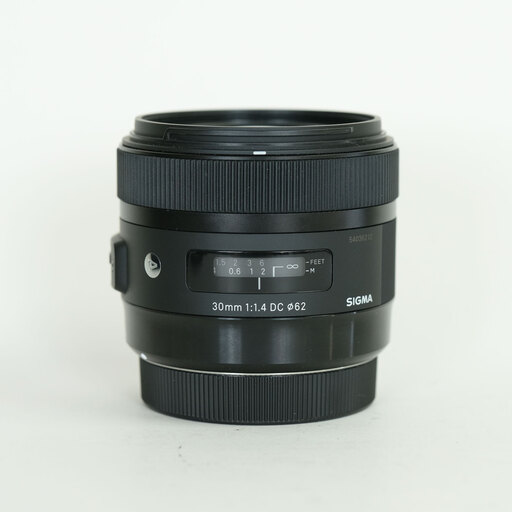 SIGMA 30mm F1.4 DC HSM | Art [キヤノン用]を徹底解説。作例から