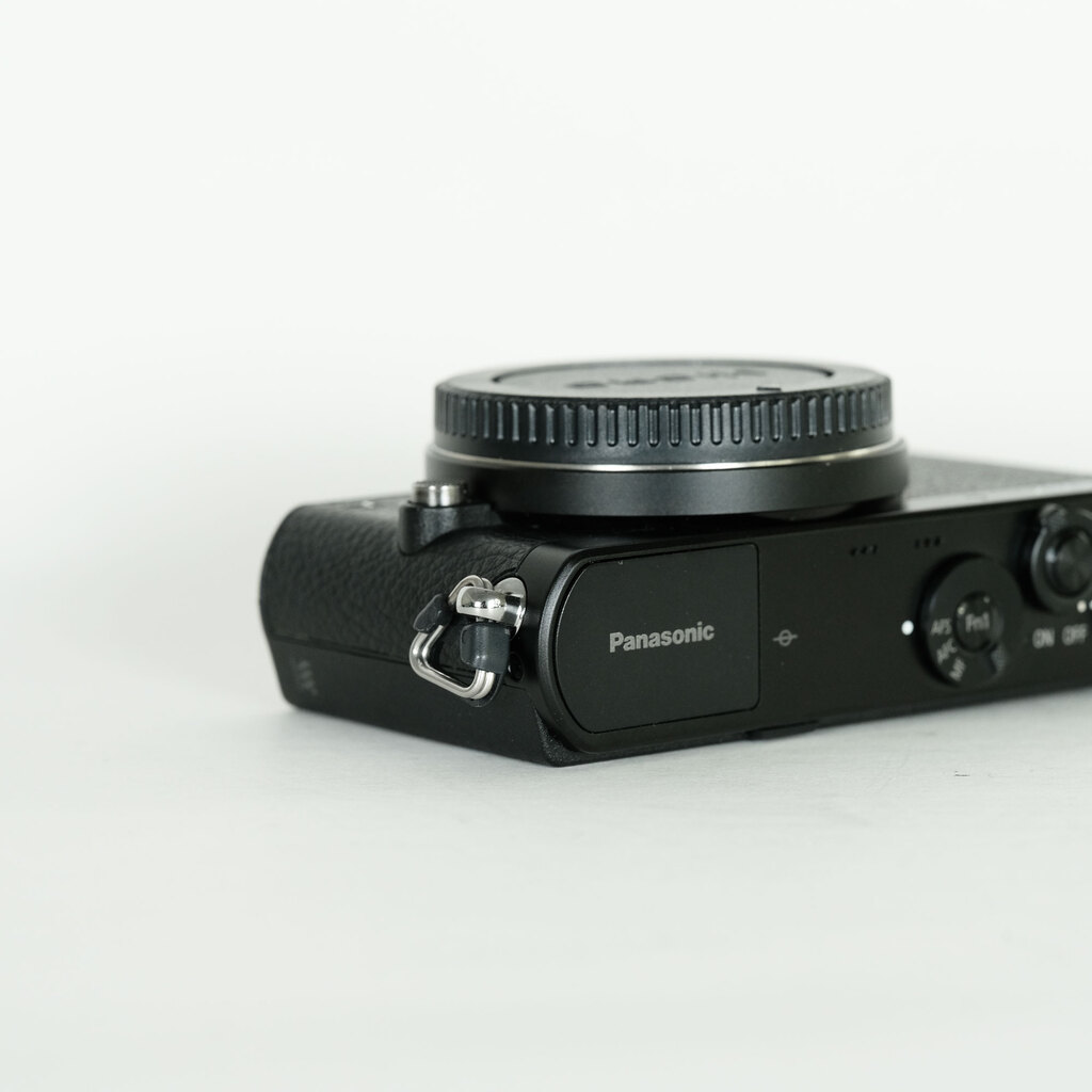 Panasonic LUMIX DMC-GM1ボディ ブラックの出品 | ONE SCENE（ワンシーン）