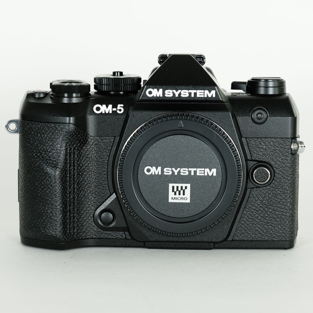 OM SYSTEM OM-5 Mark II ボディ ブラックの出品 | ONE SCENE（ワンシーン）