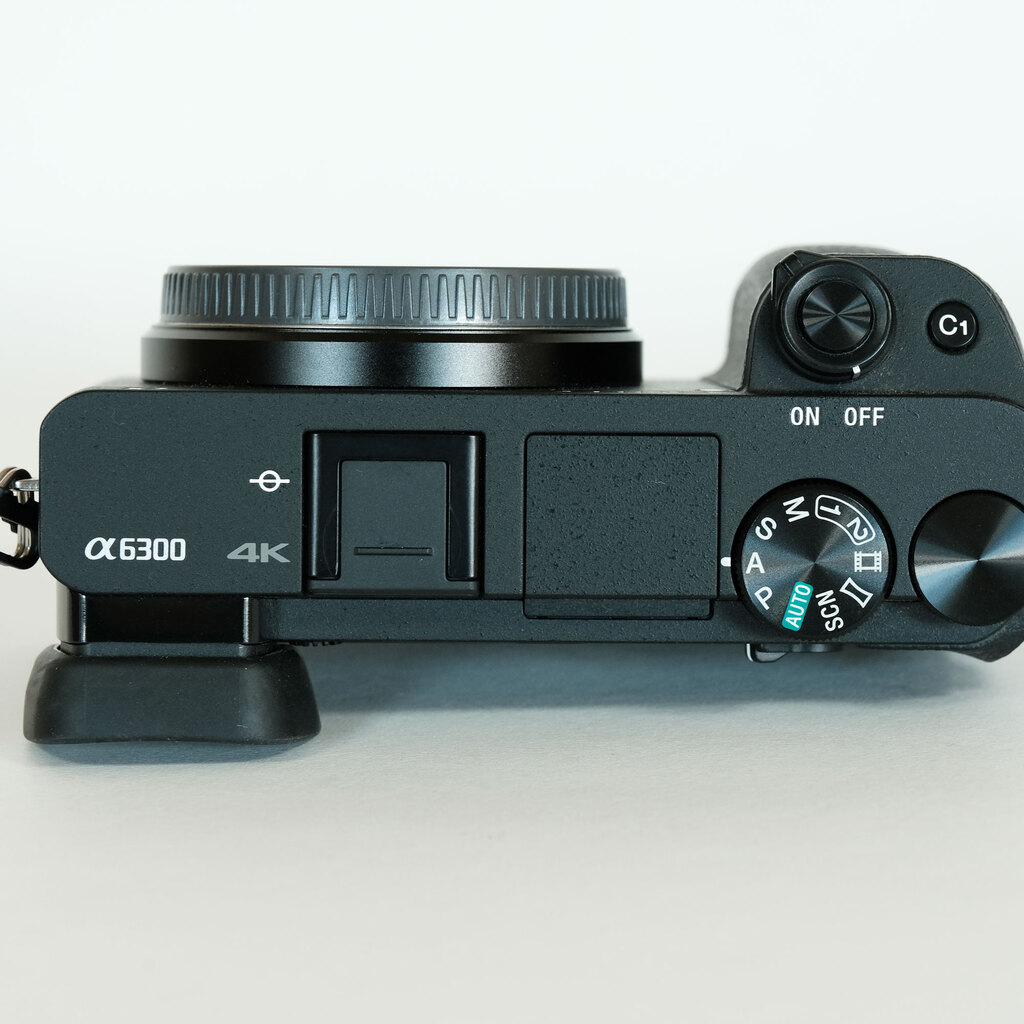 SONY α6300（ILCE-6300）の出品 | ONE SCENE（ワンシーン）