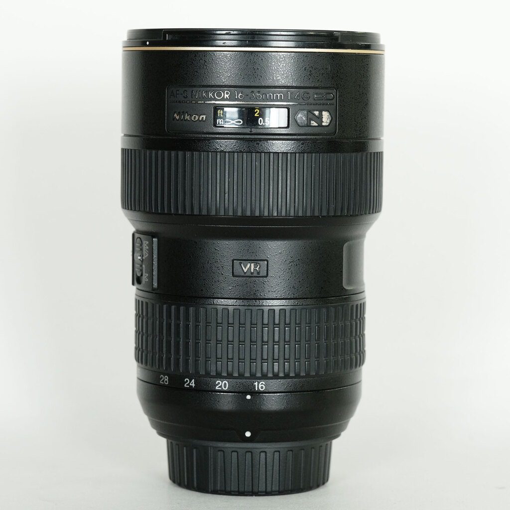 AF-S NIKKOR 16-35mm f/4G ED VR 中古価格比較 - 価格.com