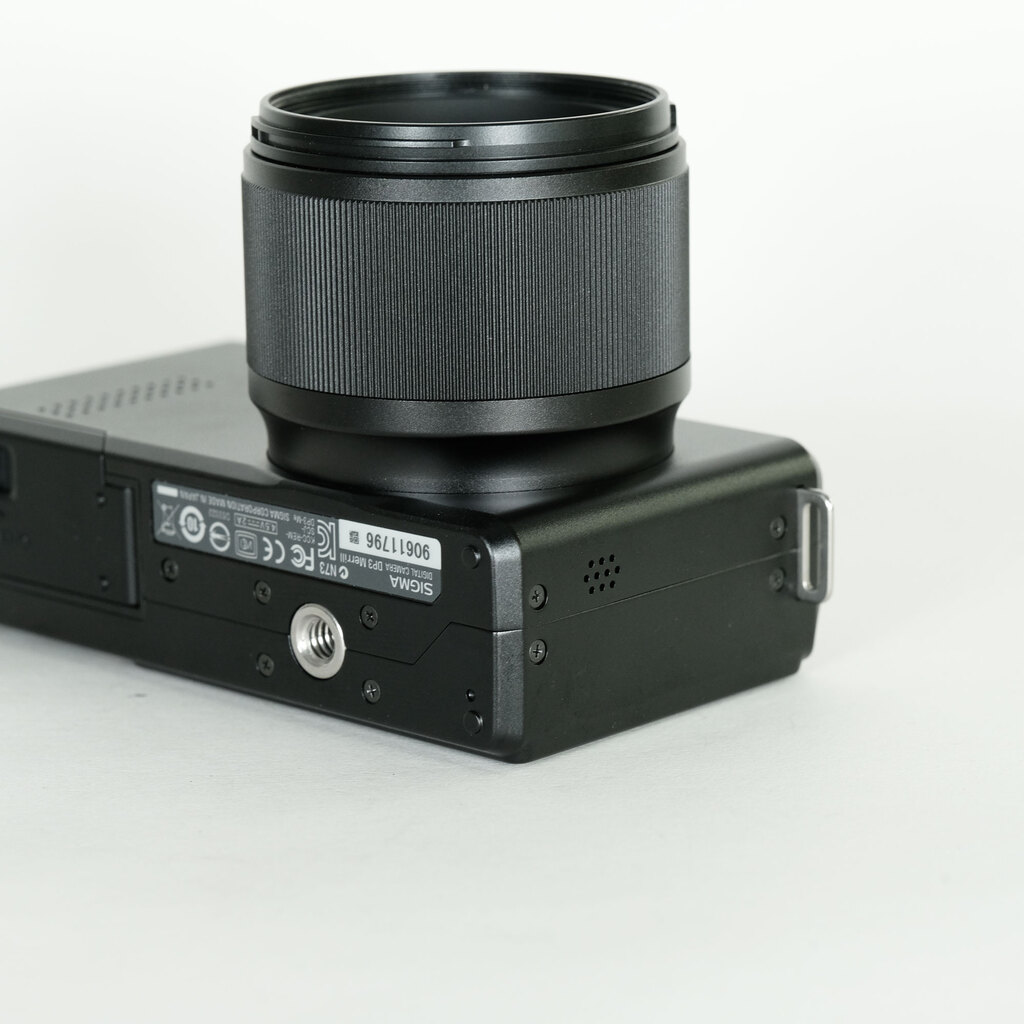 SIGMA DP3 Merrillの出品 | ONE SCENE（ワンシーン）