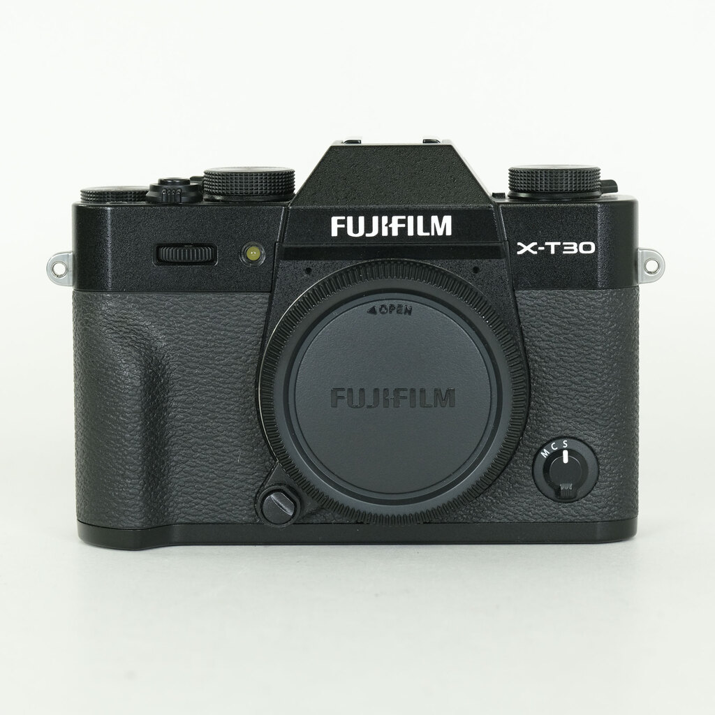 FUJIFILM X-T30 ボディ 中古価格比較 - 価格.com