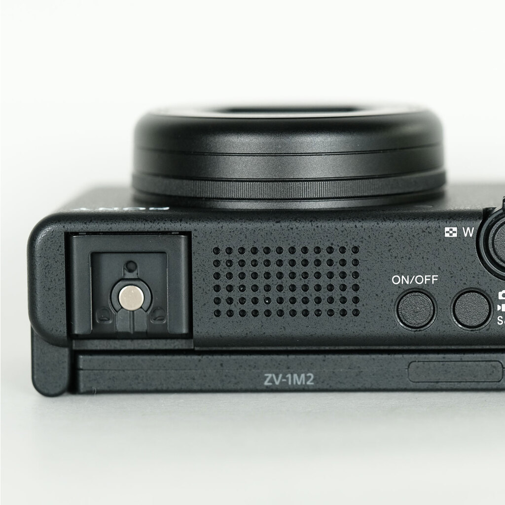 SONY VLOGCAM ZV-1 II（ZV-1M2）の出品 | ONE SCENE（ワンシーン）